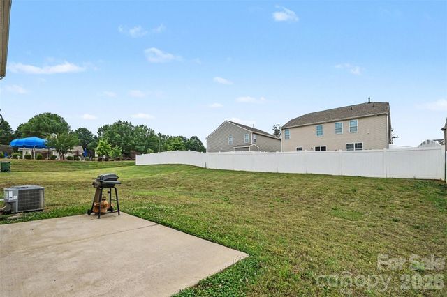 8515 Mansell Court, Charlotte, NC 28215