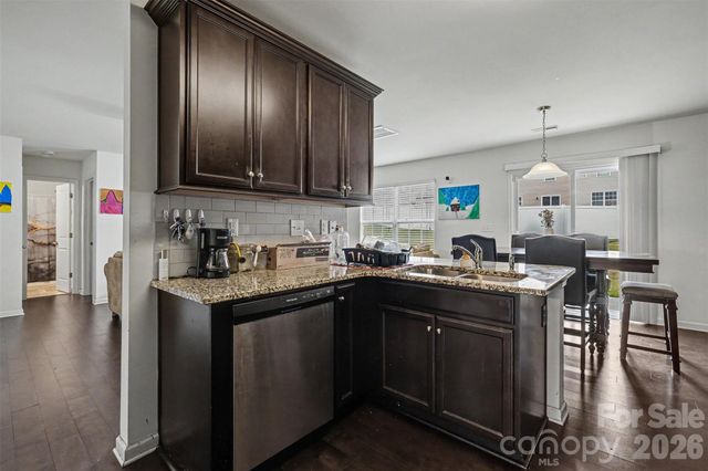 8515 Mansell Court, Charlotte, NC 28215