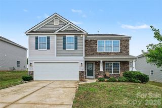8515 Mansell Court, Charlotte, NC 28215