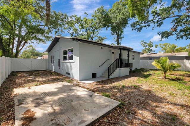 6703 N BOULEVARD, Tampa, FL 33604