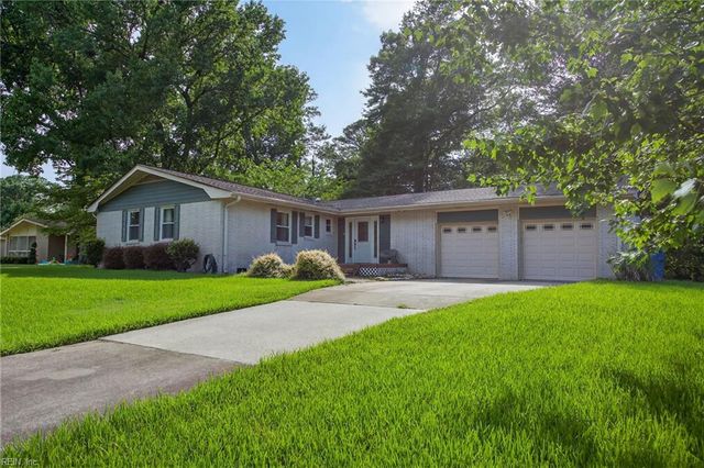 2836 Greenwood RD, Chesapeake, VA 23321