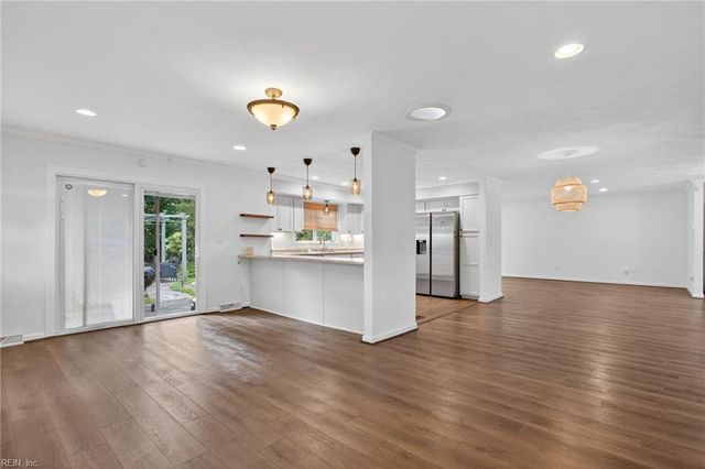 2836 Greenwood RD, Chesapeake, VA 23321