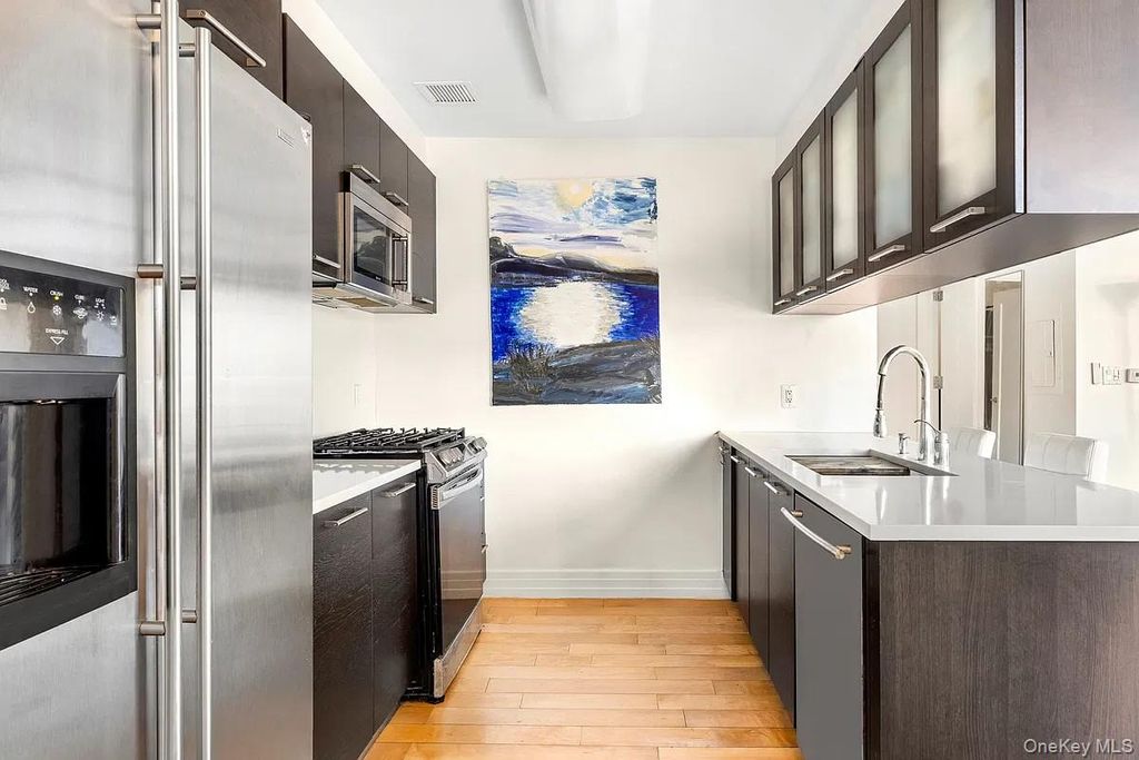6405 Yellowstone Boulevard 509P, Forest Hills, NY 11375 — photo 3