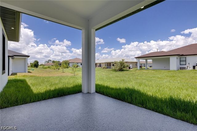 1521 Haviland AVE S, Lehigh Acres, FL 33973