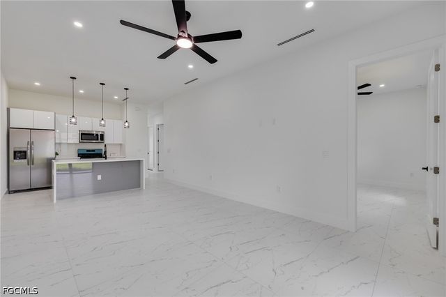 1521 Haviland AVE S, Lehigh Acres, FL 33973