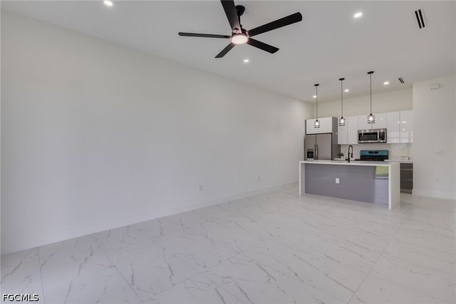1521 Haviland AVE S, Lehigh Acres, FL 33973