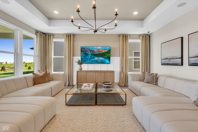 13129 Seven Springs Lane, Noblesville, IN 46060