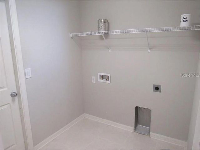 8138 WILDER LOOP, Lakeland, FL 33809