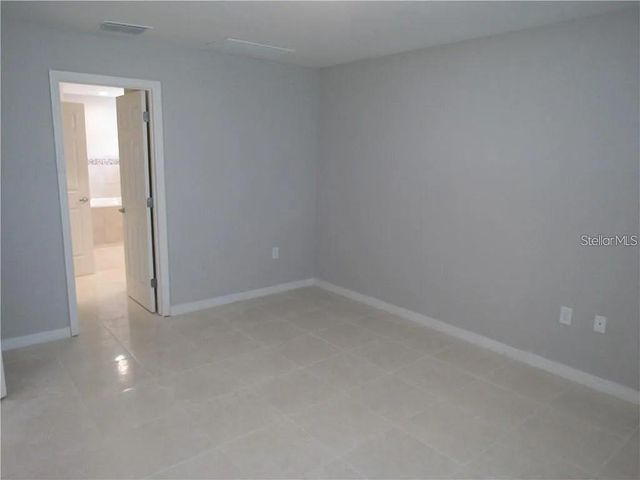 8138 WILDER LOOP, Lakeland, FL 33809