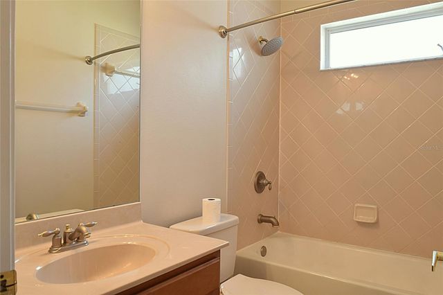 4222 BALINGTON DRIVE, Valrico, FL 33596