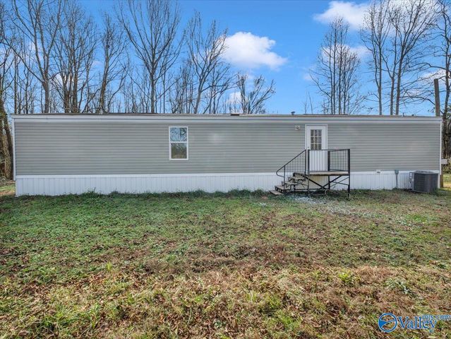 73 County Road 582, Geraldine, AL 35974