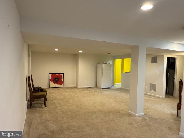 3238 FLEDGLING CIR, Woodbridge, VA 22193