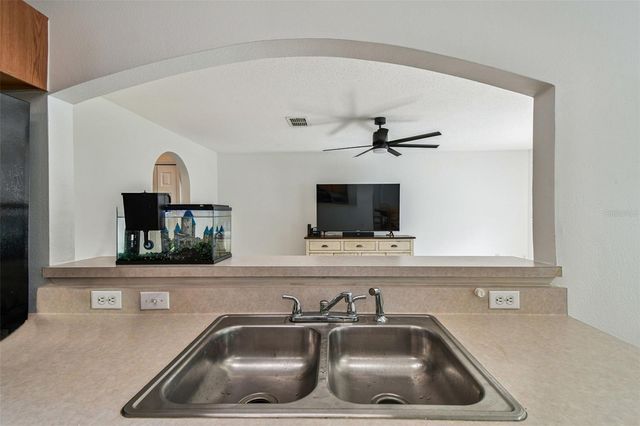 2822 MINGO DRIVE, Land O Lakes, FL 34638