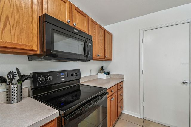 2822 MINGO DRIVE, Land O Lakes, FL 34638