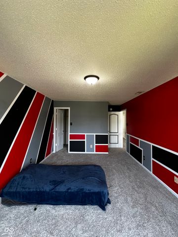 585 Fireside Drive, Greenwood, IN 46143