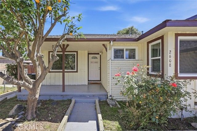2608 Balfour, Fullerton, CA 92831