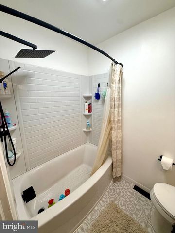 1294 WARWICK RD, Camp Hill, PA 17011