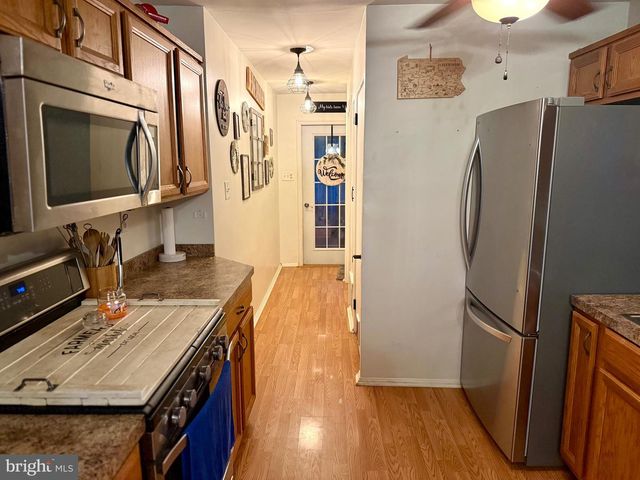 1294 WARWICK RD, Camp Hill, PA 17011
