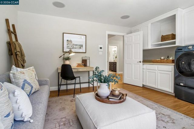 31 Tierra Verde Ct, Walnut Creek, CA 94598