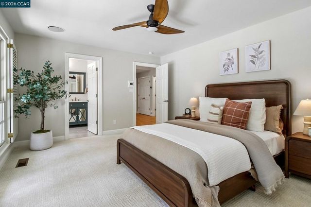 31 Tierra Verde Ct, Walnut Creek, CA 94598