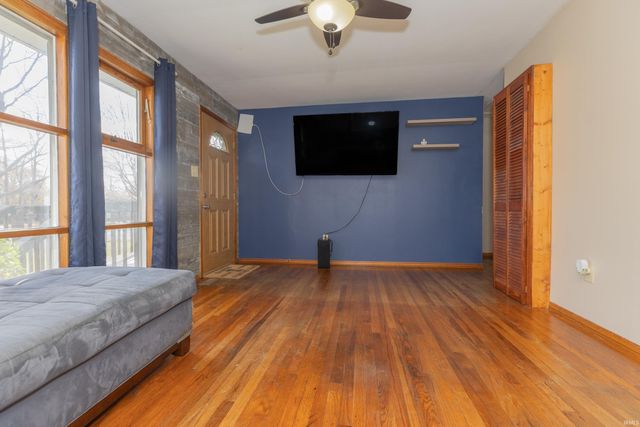 1751 S Parker Drive, Evansville, IN 47714