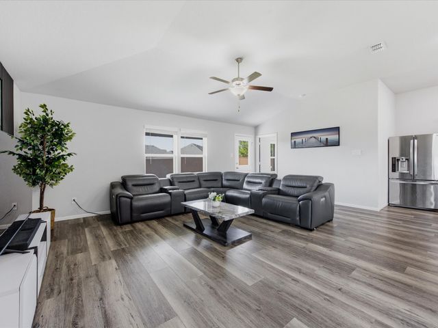 6000 Sutton Fields Trail, Celina, TX 76227