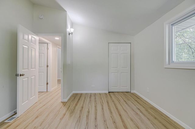 835 Niagara Lane N, Plymouth, MN 55447