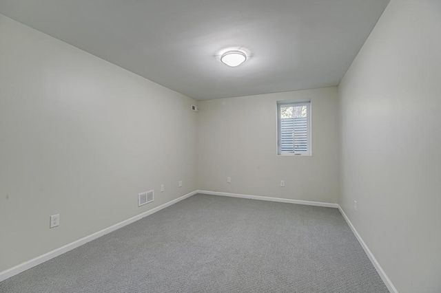 835 Niagara Lane N, Plymouth, MN 55447