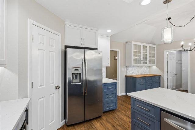8620 Crosswind Drive, Fort Worth, TX 76179