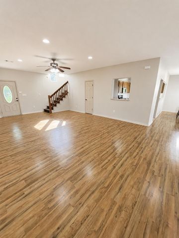 903 S Houston Avenue, Livingston, TX 77351