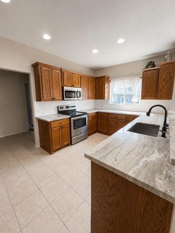 903 S Houston Avenue, Livingston, TX 77351