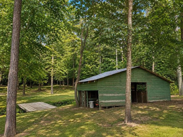 903 S Houston Avenue, Livingston, TX 77351