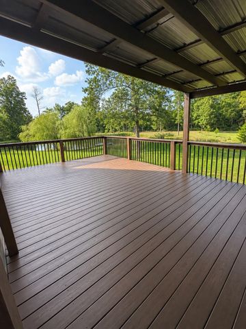 903 S Houston Avenue, Livingston, TX 77351