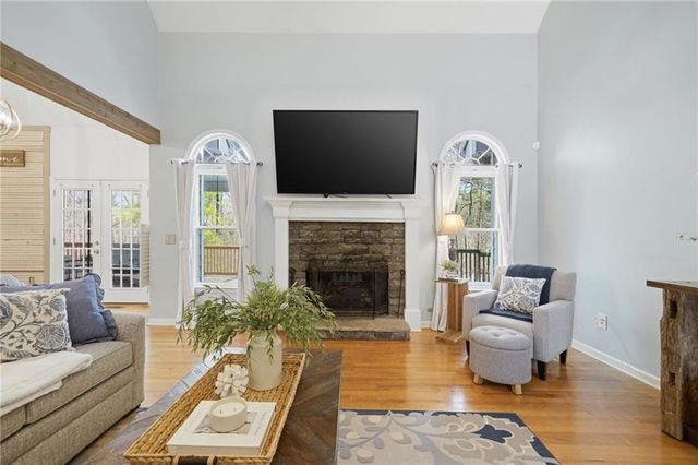 406 Lovinggood Landing Drive, Woodstock, GA 30189
