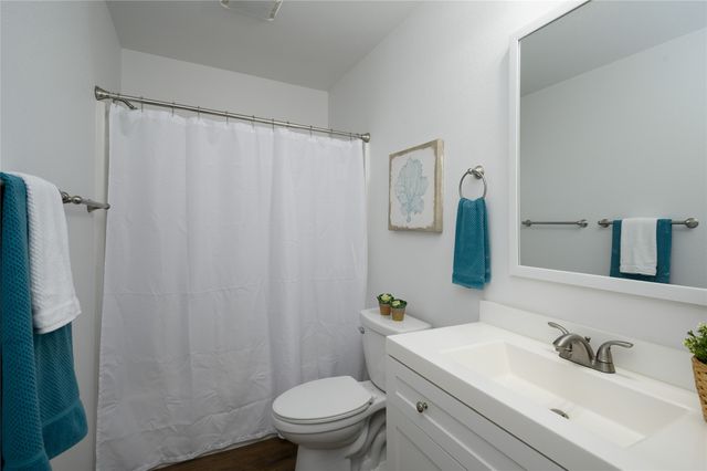 928 W Chase Street, Denison, TX 75020