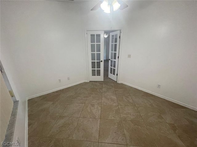 2842 NW 5th AVE, Cape Coral, FL 33993