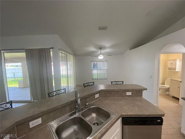 2842 NW 5th AVE, Cape Coral, FL 33993