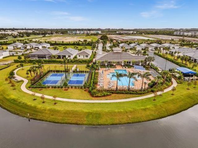 1133 Haven Circle, Vero Beach, FL 32960