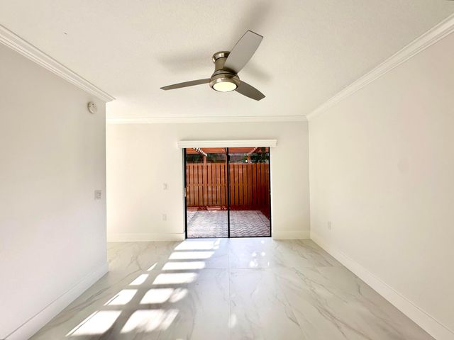 9148 SW 23rd Street A, Davie, FL 33324