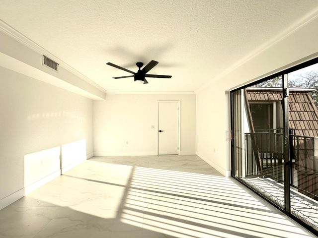 9148 SW 23rd Street A, Davie, FL 33324