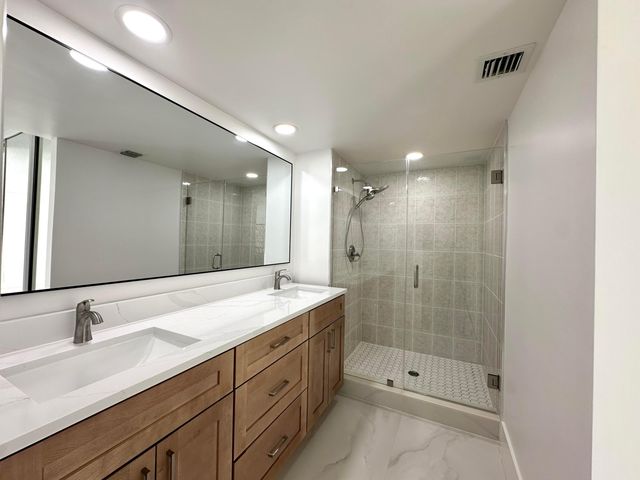 9148 SW 23rd Street A, Davie, FL 33324