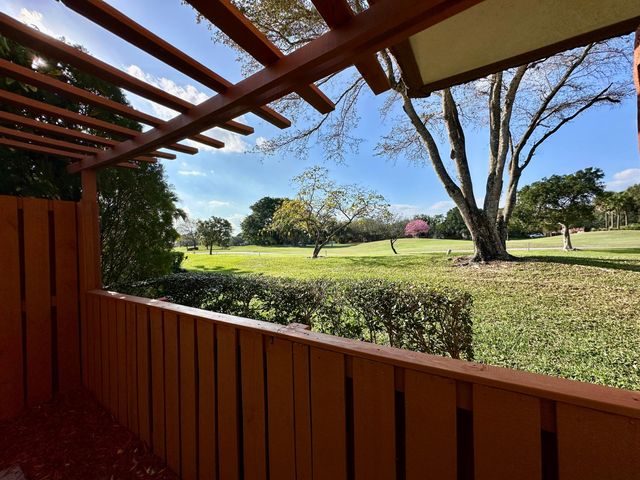 9148 SW 23rd Street A, Davie, FL 33324