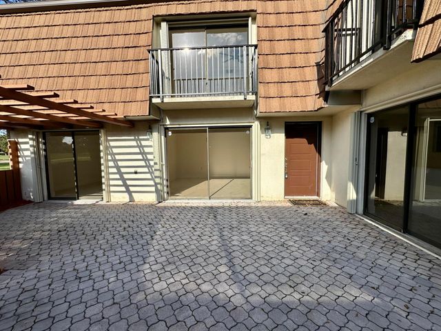 9148 SW 23rd Street A, Davie, FL 33324