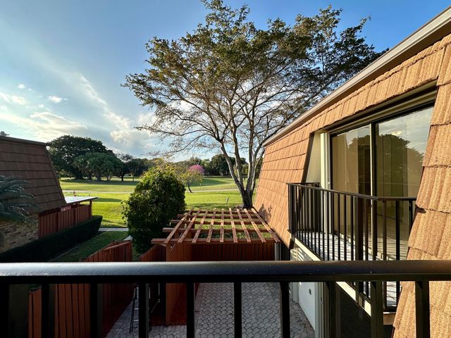 9148 SW 23rd Street A, Davie, FL 33324