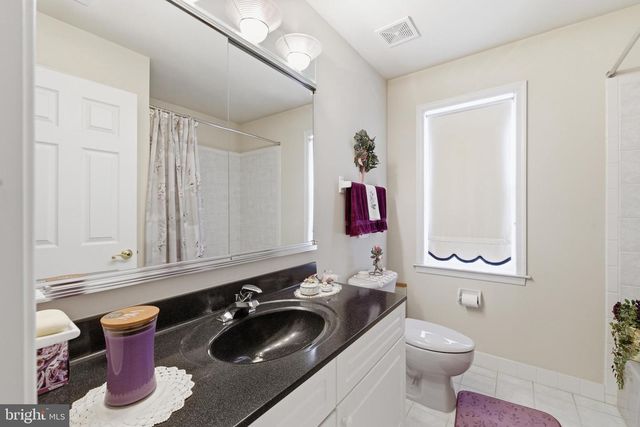 111 GRANDVIEW DR, Warminster, PA 18974