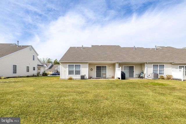 111 GRANDVIEW DR, Warminster, PA 18974