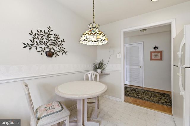 111 GRANDVIEW DR, Warminster, PA 18974