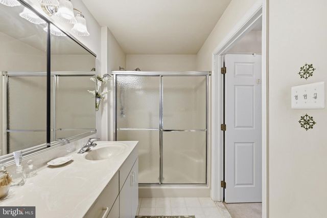 111 GRANDVIEW DR, Warminster, PA 18974