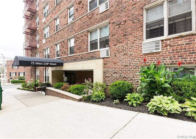 75 W 238th Street 3H, Bronx, NY 10463