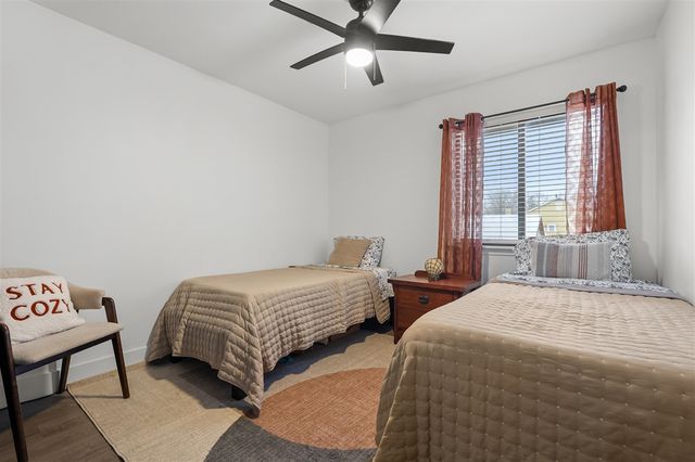 3519 Oak Tree Drive, Kalamazoo, MI 49048